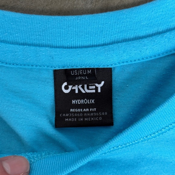 Oakley Hydrolix Mens Graphic T-Shirt Blue Logo Print Regular Fit Size M - Picture 7 of 9